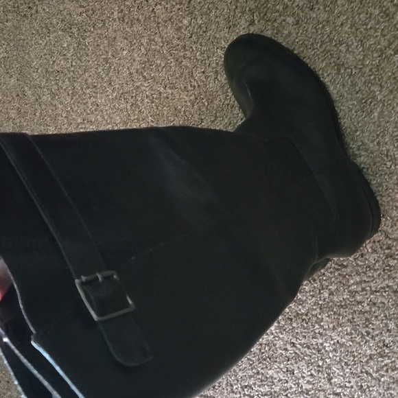 L.L. Bean Black Westport Boot, Wide Calf - Picture 3 of 5